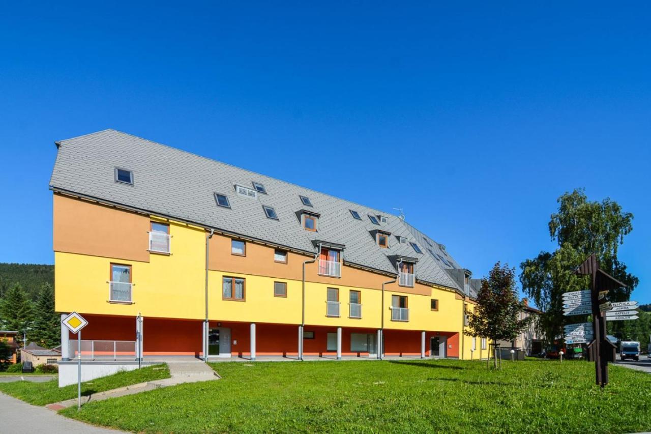 Apartman U Kostela Дештне-в-Орлицьких-Горах Екстер'єр фото